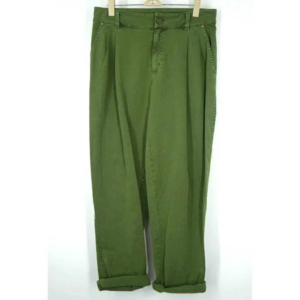 NWT Michael Kors Carrot Pants in Evergreen 2